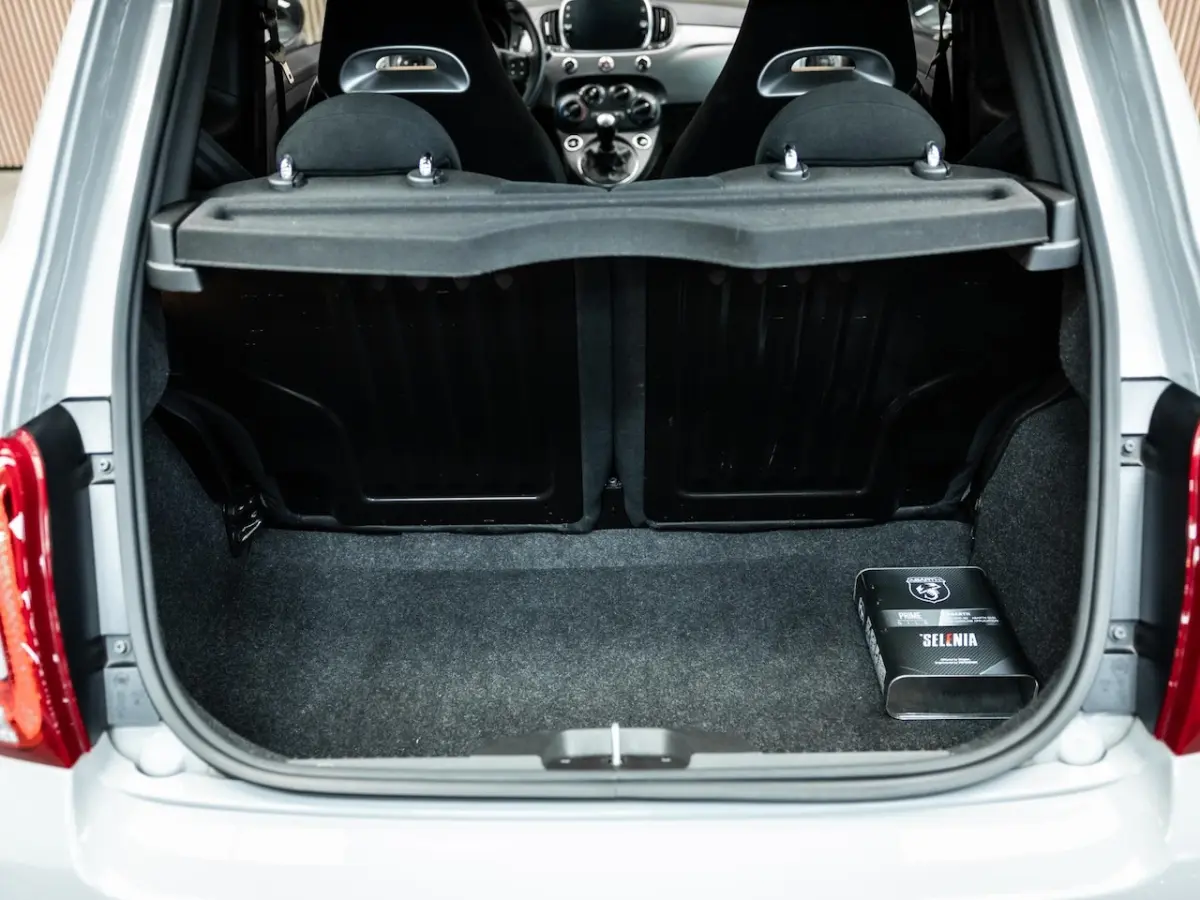 1.4 T-Jet 595 Pista | Record Monza uitlaatsysteem | Carplay | Carbon |