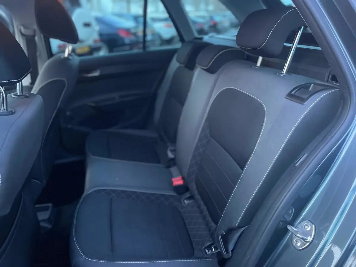 1.0 TSI Ambition | Climate | Navi | PDC | DAB+ | Carplay | Camera |
