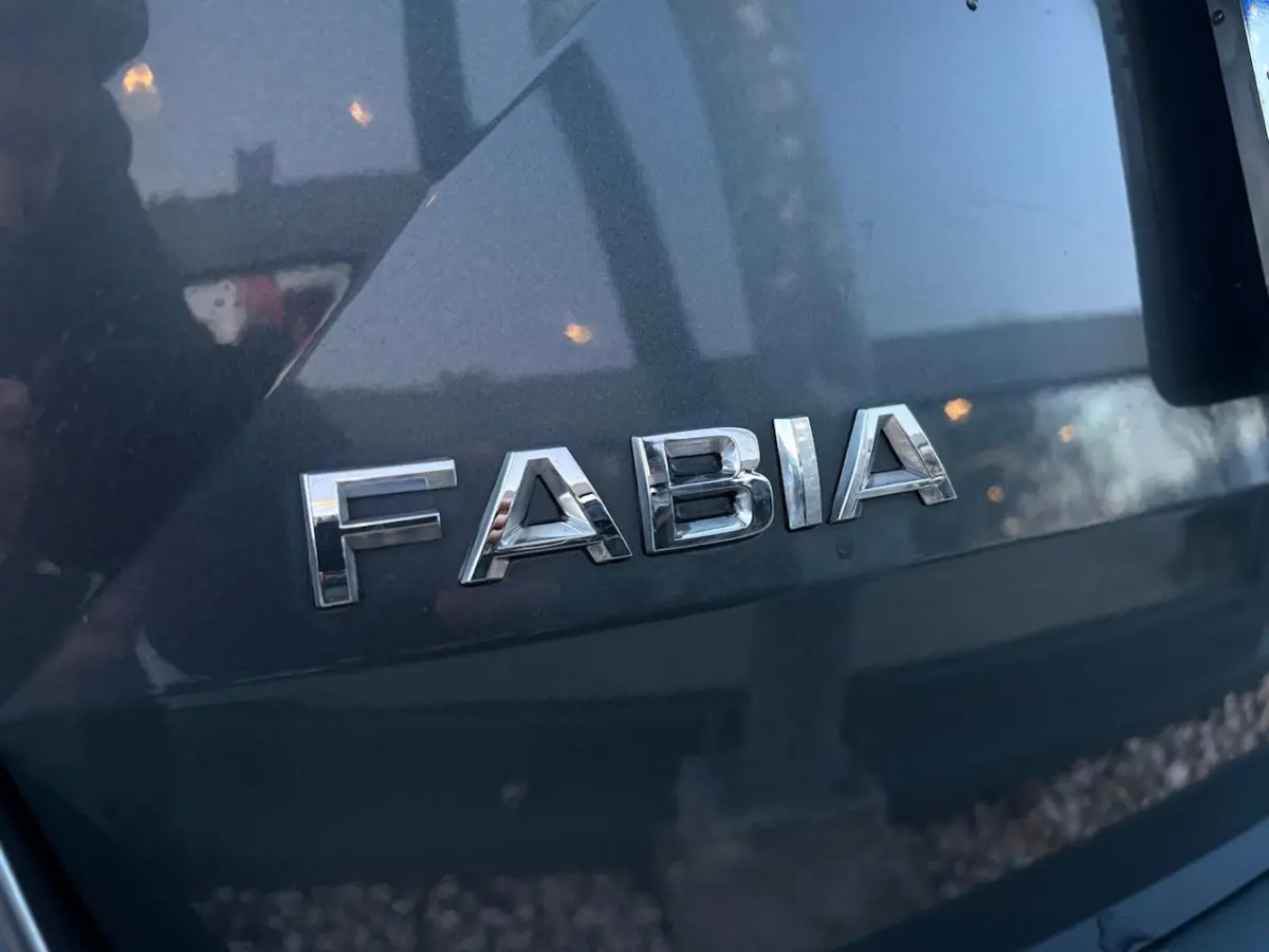 1.0 TSI Ambition | Climate | Navi | PDC | DAB+ | Carplay | Camera |