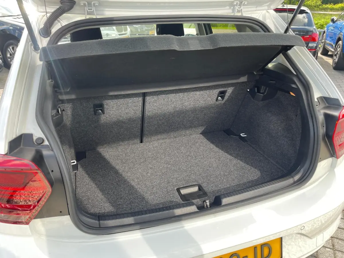 1.0 TSI Highline Business R | Automaat | Stoelverwarming | PDC | Navi | Cruise | Led | Cli