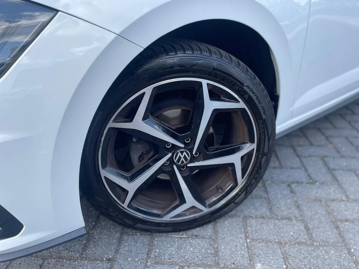 1.0 TSI Highline Business R | Automaat | Stoelverwarming | PDC | Navi | Cruise | Led | Cli