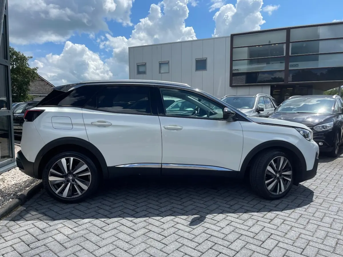 1.2 PureTech Allure | Panorama | Cruise | Climate | Automaat | PDC | ORG NL |