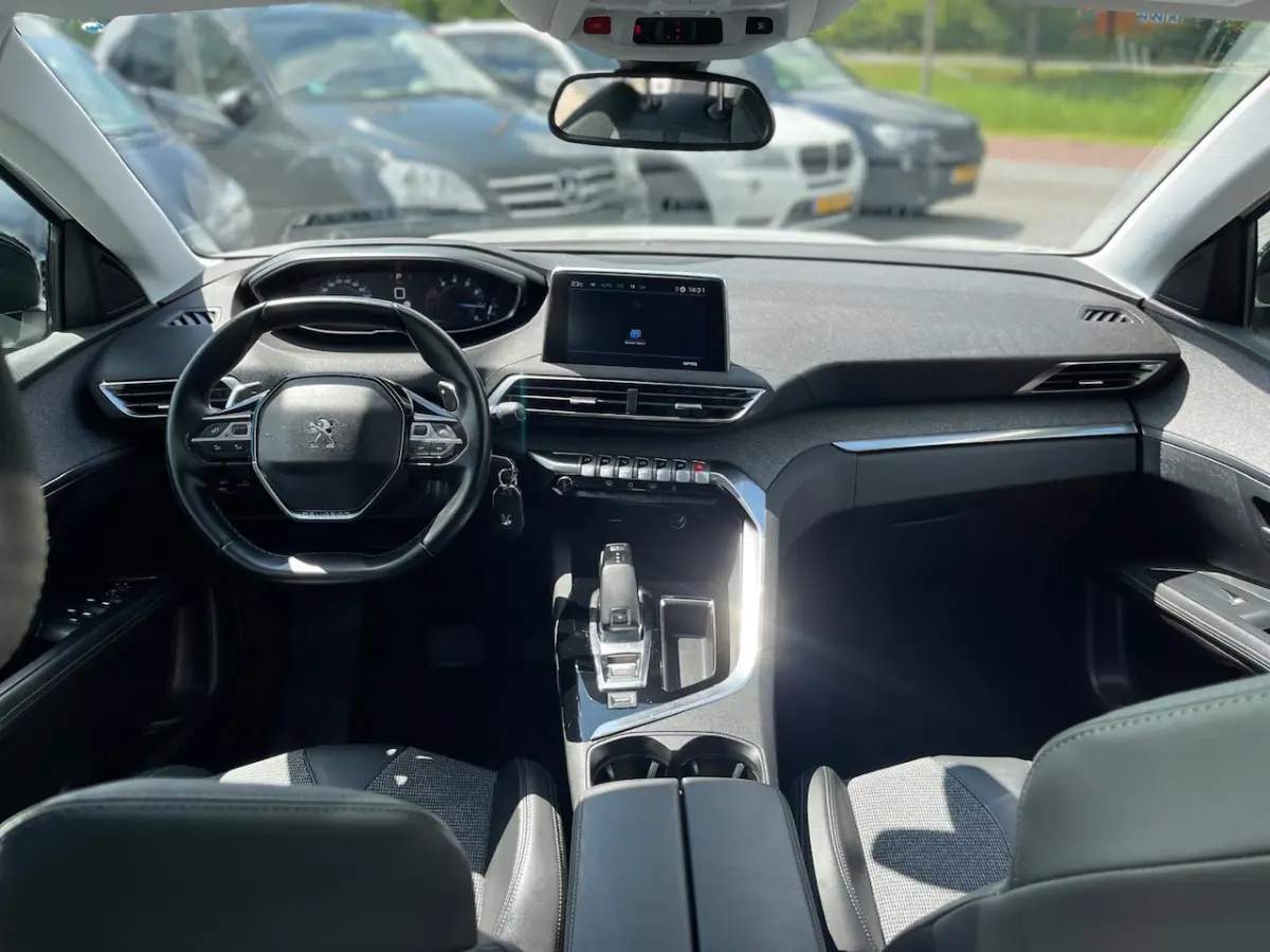 1.2 PureTech Allure | Panorama | Cruise | Climate | Automaat | PDC | ORG NL |