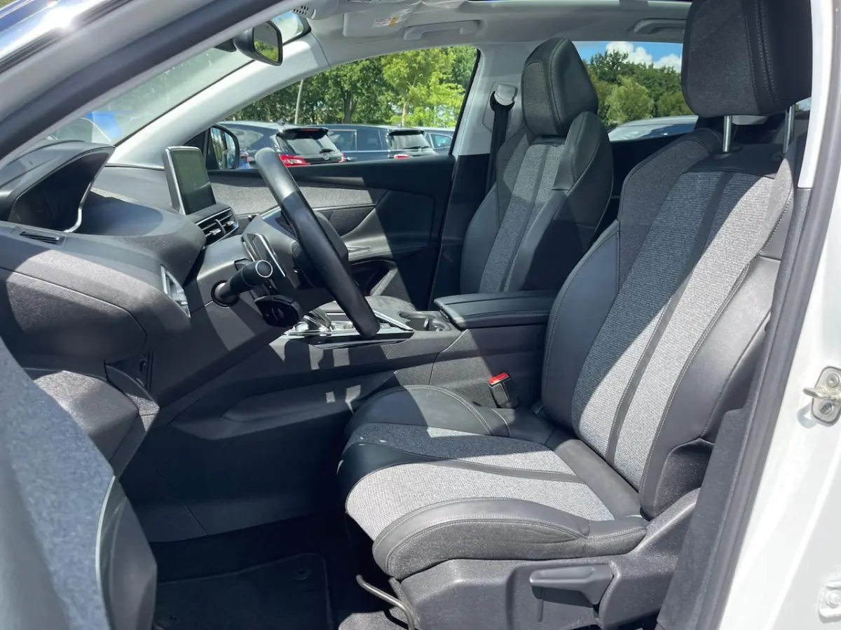1.2 PureTech Allure | Panorama | Cruise | Climate | Automaat | PDC | ORG NL |