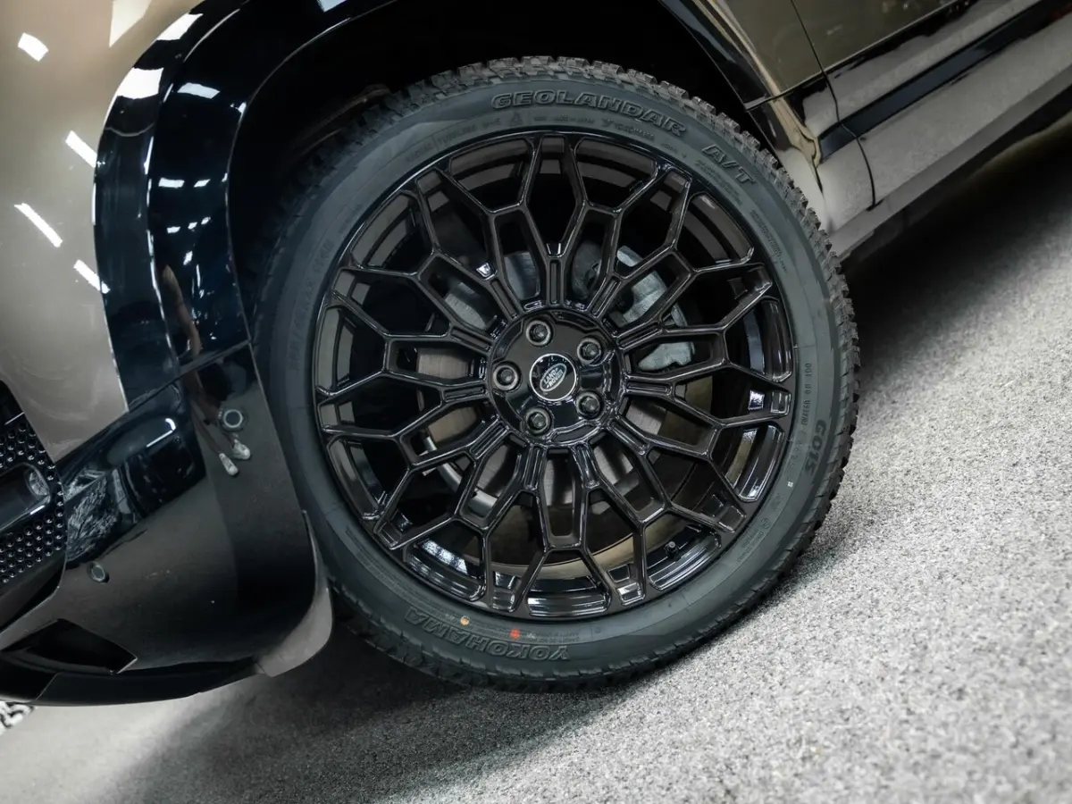3.0 D250 110 MHEV S Grijskenten| Volle uitvoering| 22inch Wheels