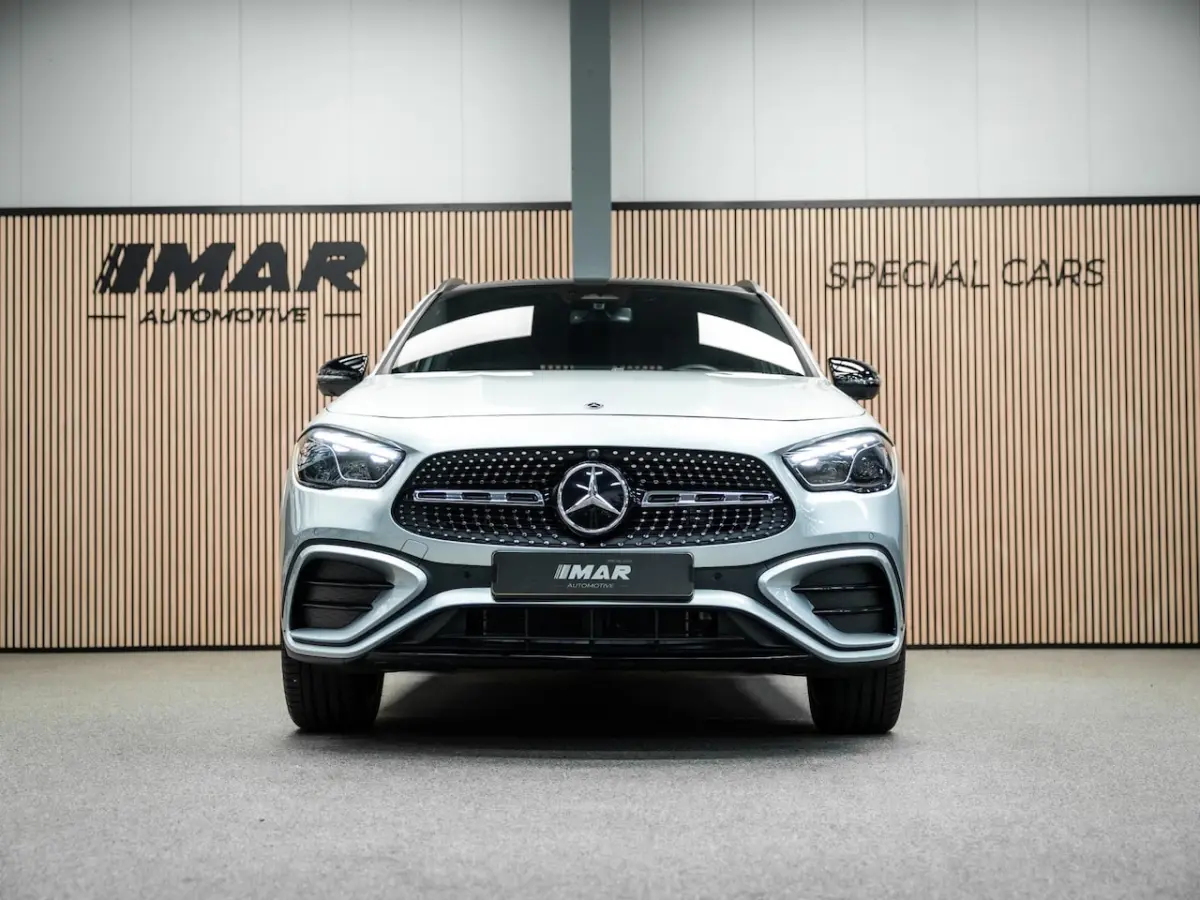 250 e Business Solution AMG | AMG uitgevoerd | Trekhaak | Pano | Stoelverwarming |