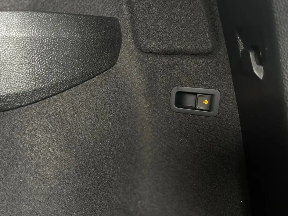 1.5 TSI ACT Sportline Business | DSG | Panorama | Digitale cockpit | Elektrische Trekhaak