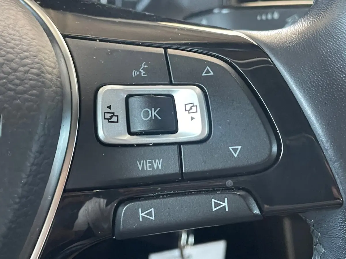 1.0 TSI Comfortline | PDC | NAVI| ACC|