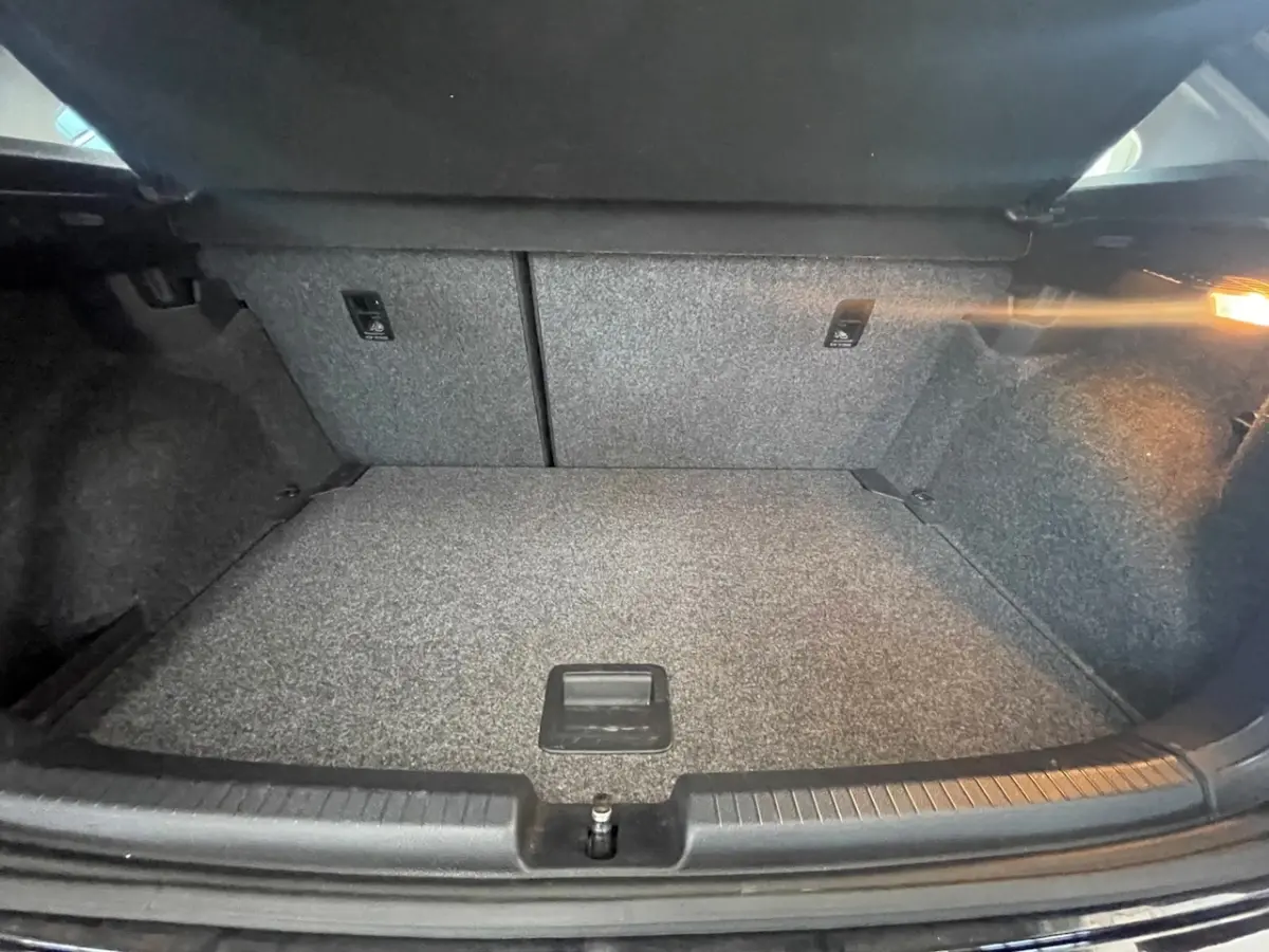 1.0 TSI Comfortline | PDC | NAVI| ACC|