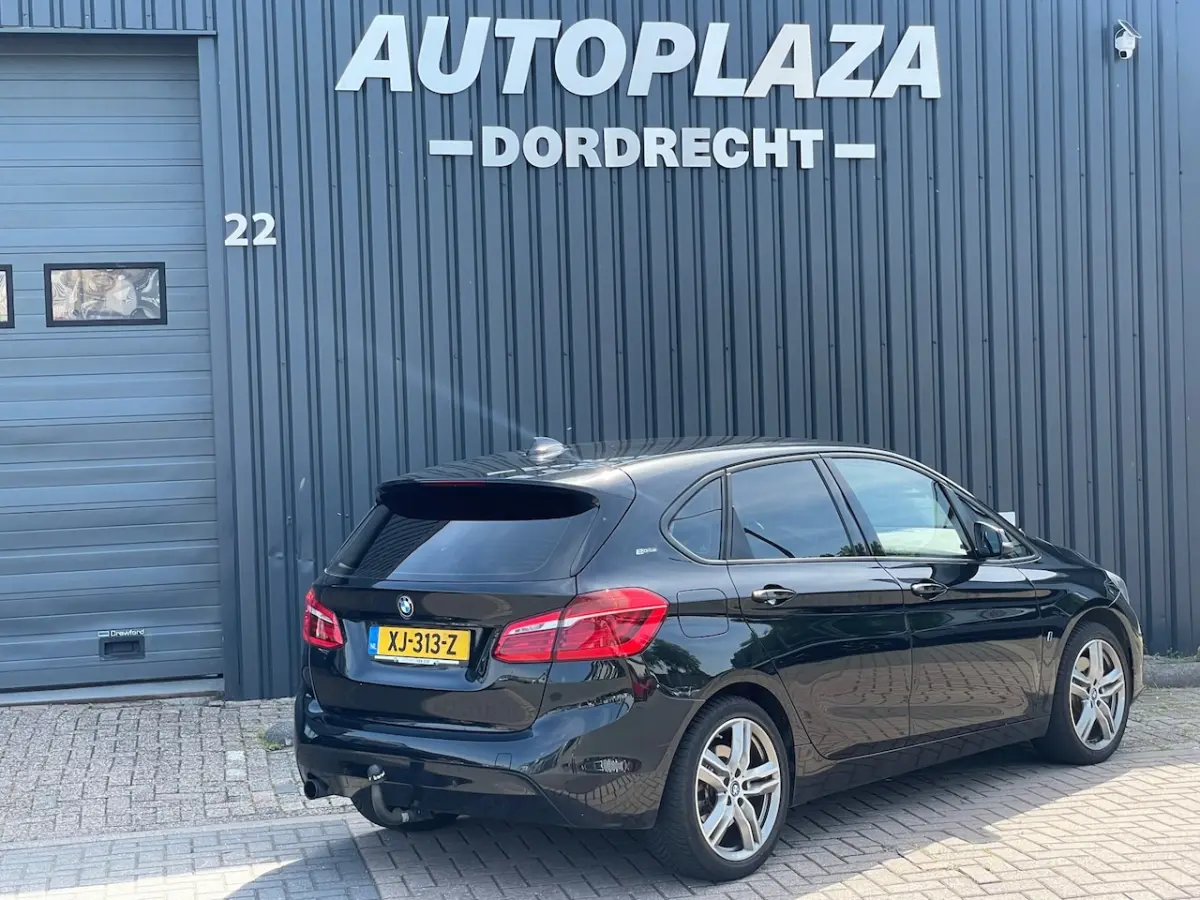225xe iPerformance Executive|HEAD-UP|TREKHAAK|STOELVERW|PDC|