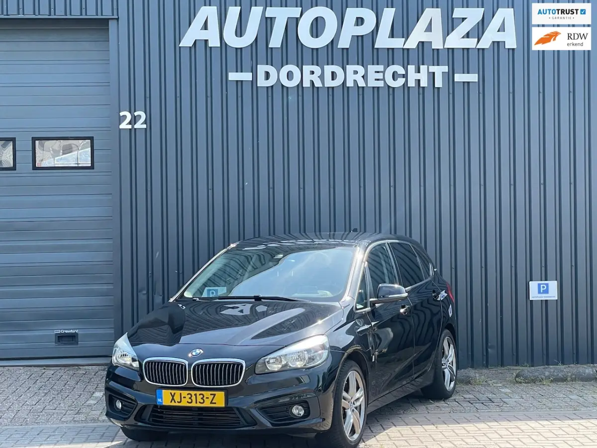 225xe iPerformance Executive|HEAD-UP|TREKHAAK|STOELVERW|PDC|