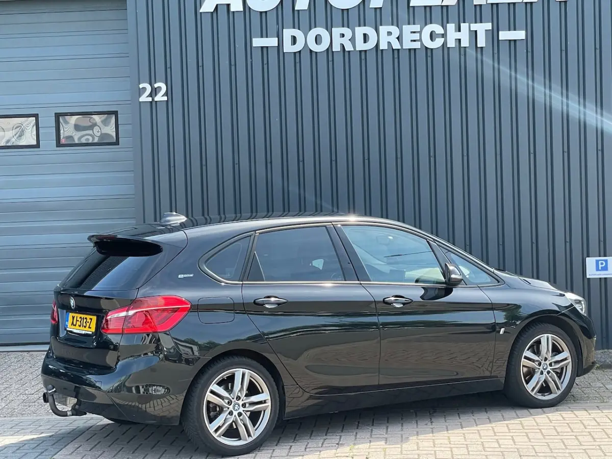 225xe iPerformance Executive|HEAD-UP|TREKHAAK|STOELVERW|PDC|