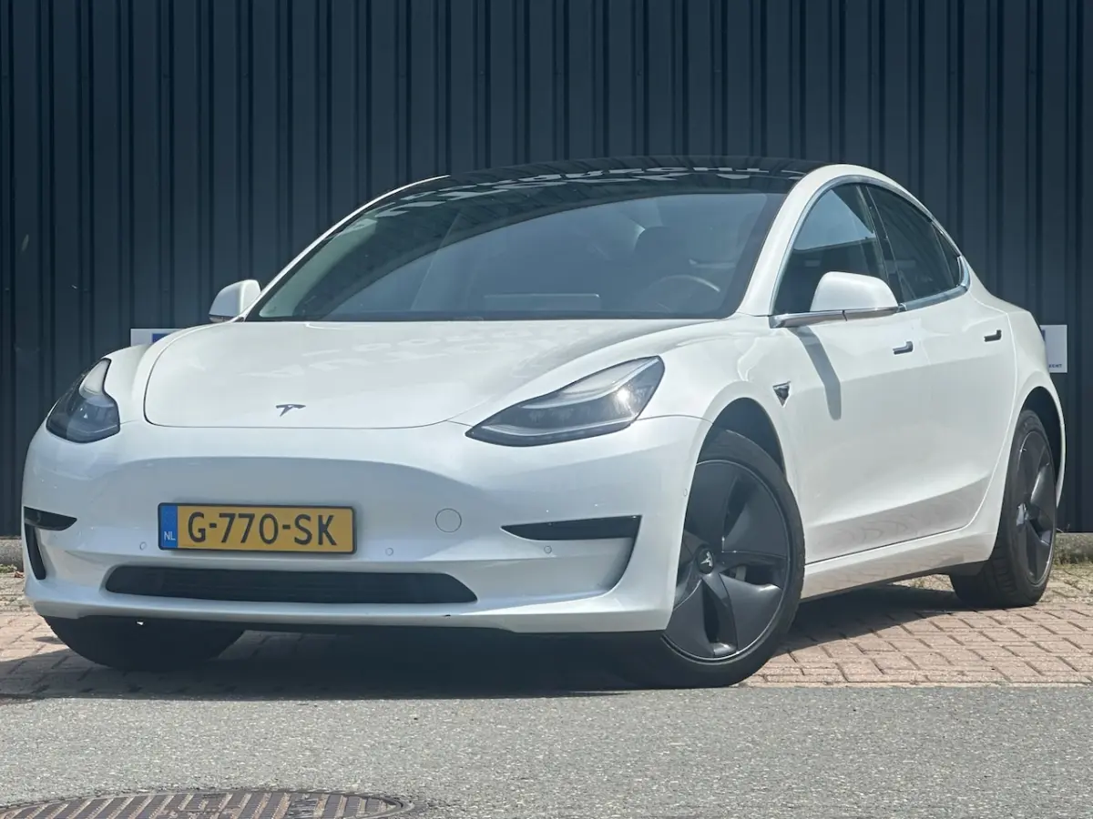 Standard RWD Plus 60 kWh SOH 89%