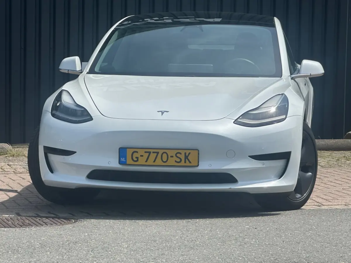 Standard RWD Plus 60 kWh SOH 89%