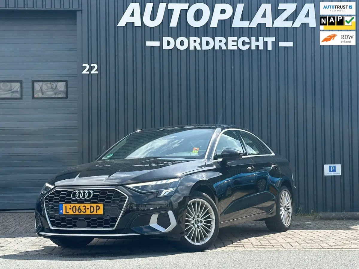 30 TFSI Business edition|NAVI|PDC|CARPLAY|