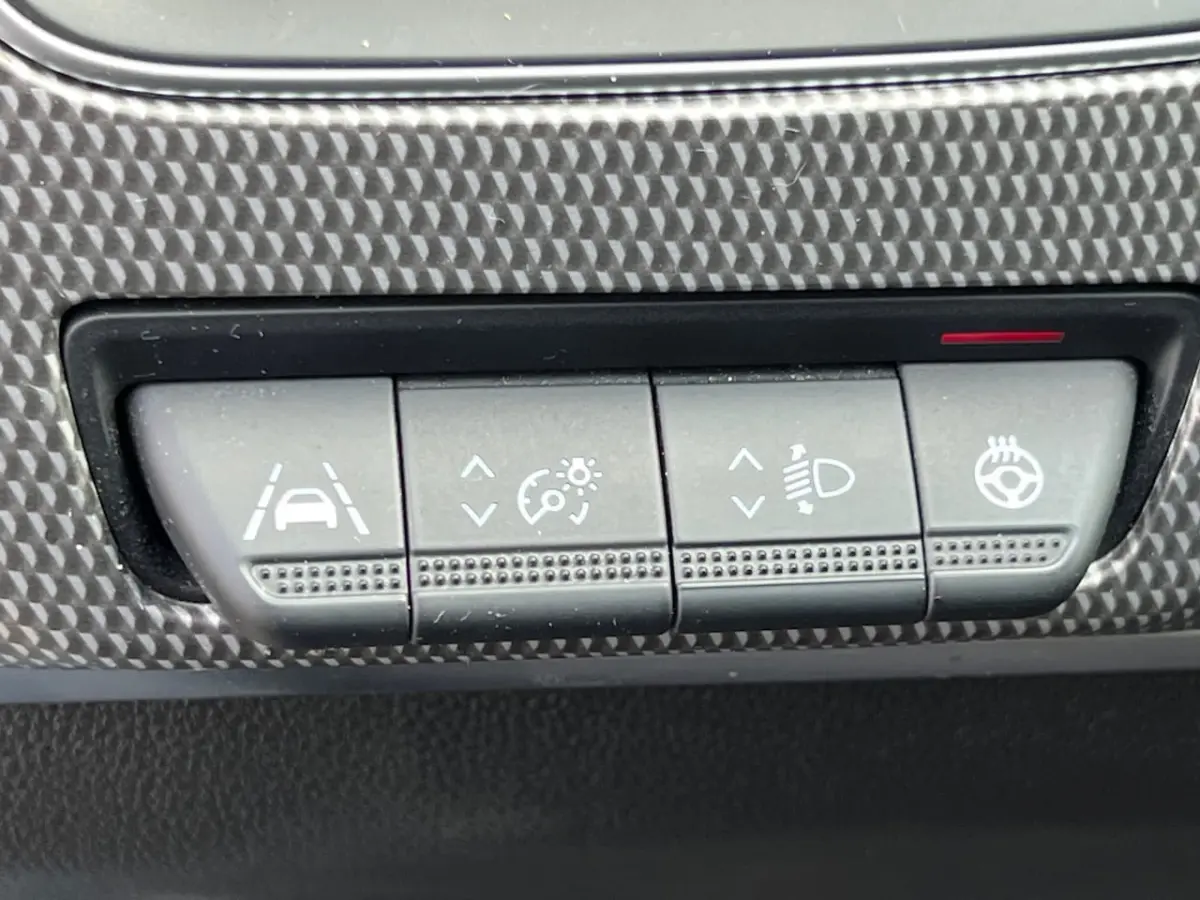 1.3 TCe 140 |Trekhaak|ACC|LED|Keyless|Cam|PDC|Dealer Onderh