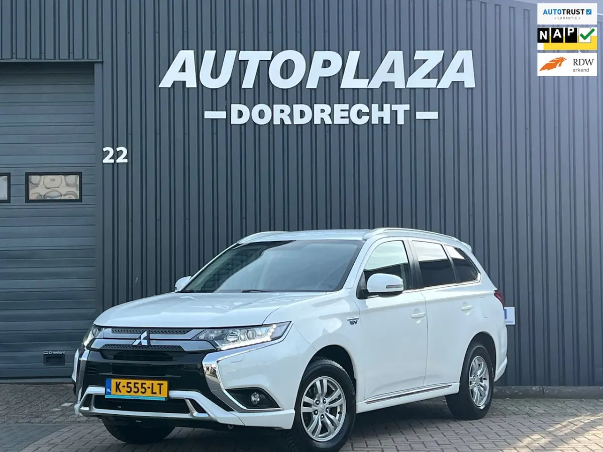 2.4 PHEV Pure TREKHAAK |APPLE CARPLAY |