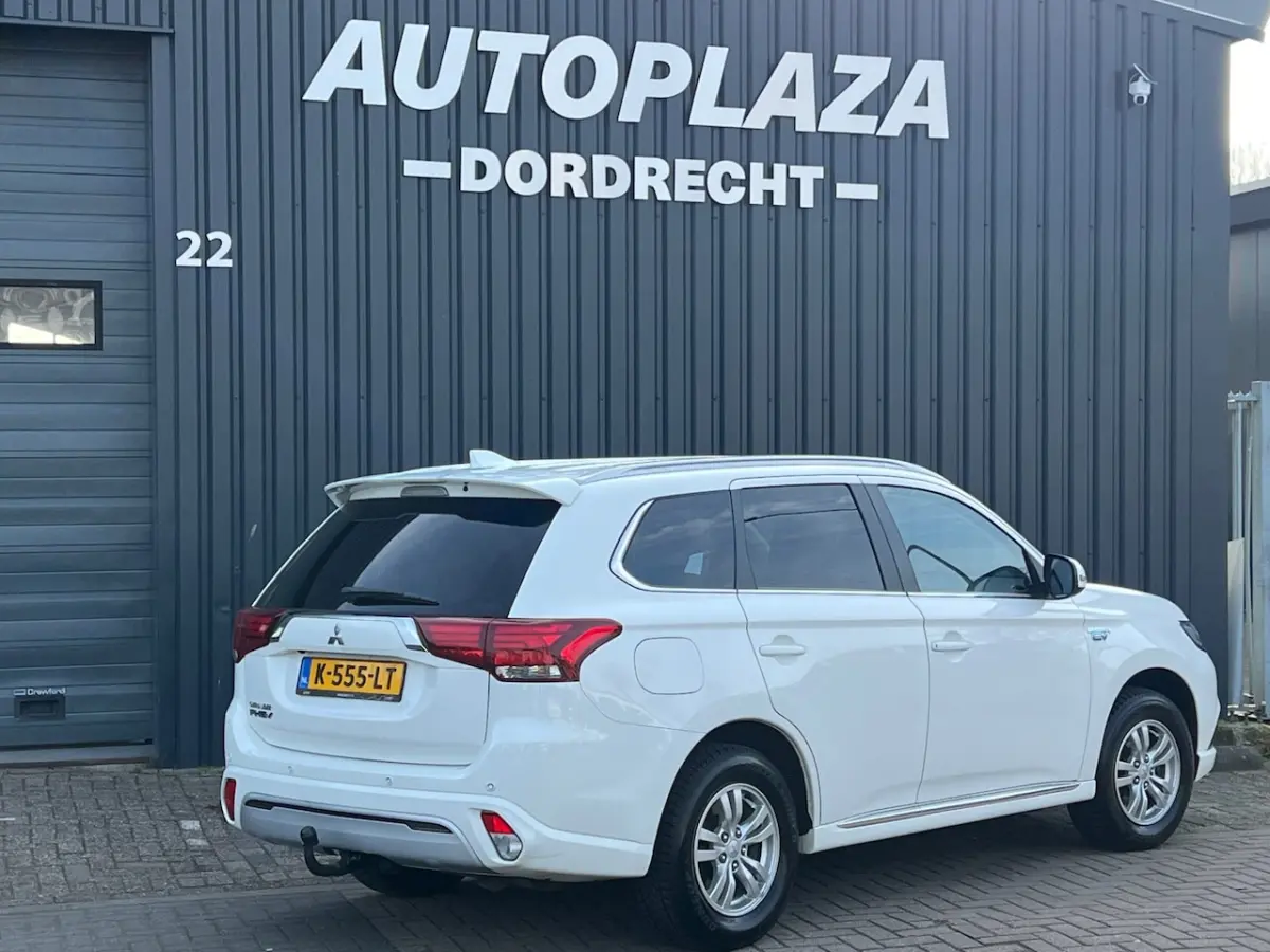 2.4 PHEV Pure TREKHAAK |APPLE CARPLAY |