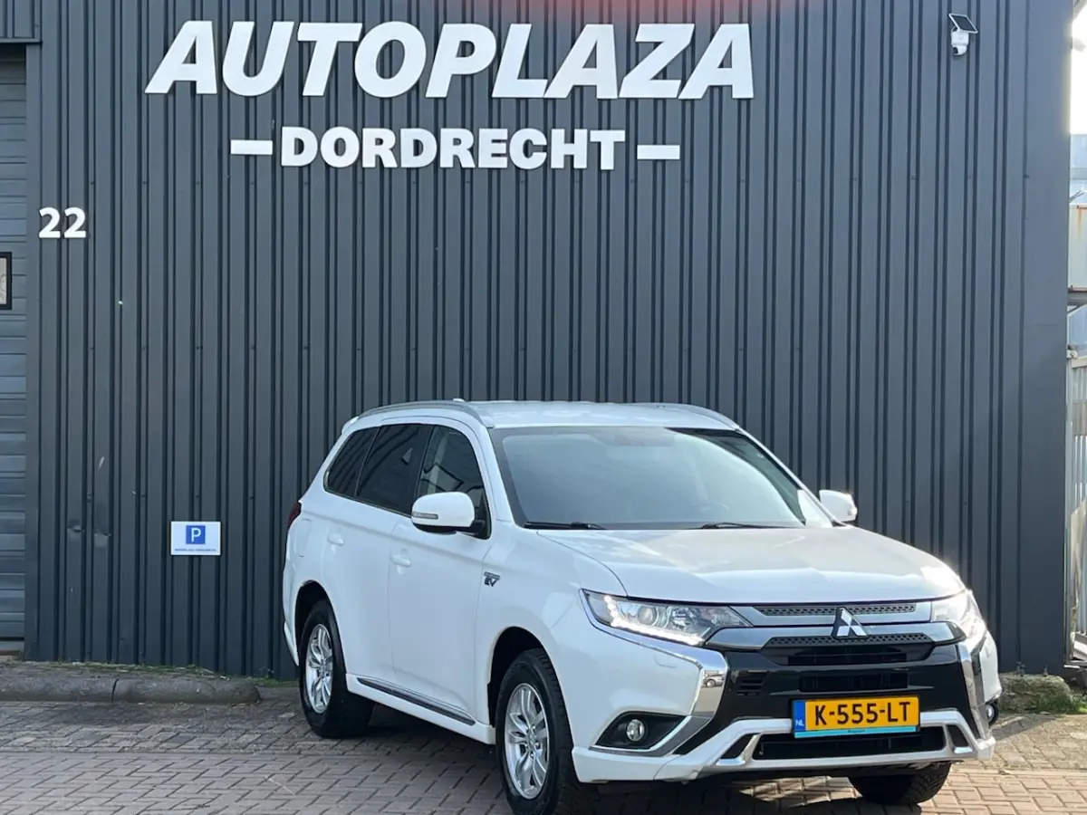 2.4 PHEV Pure TREKHAAK |APPLE CARPLAY |