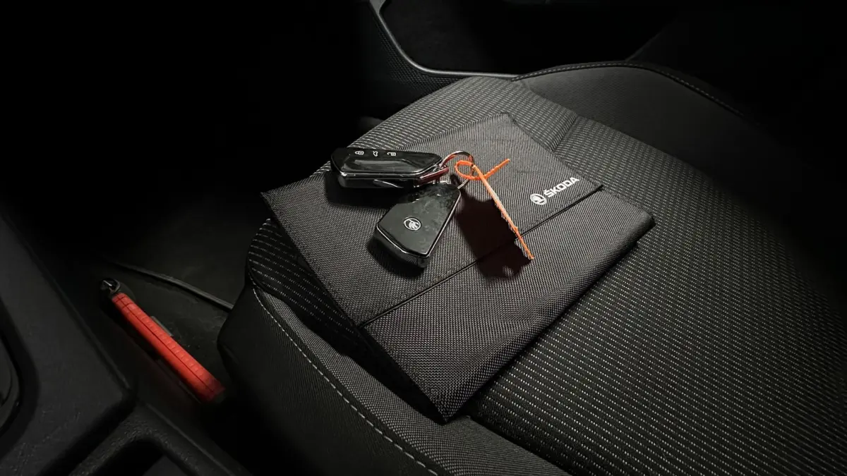 1.0 e-TSI Business Edition benzine automaat navigatie trekhaak parkeersensoren stoelverwar