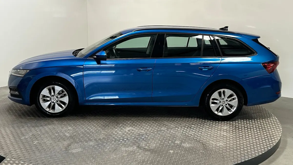 1.0 e-TSI Business Edition benzine automaat navigatie trekhaak parkeersensoren stoelverwar