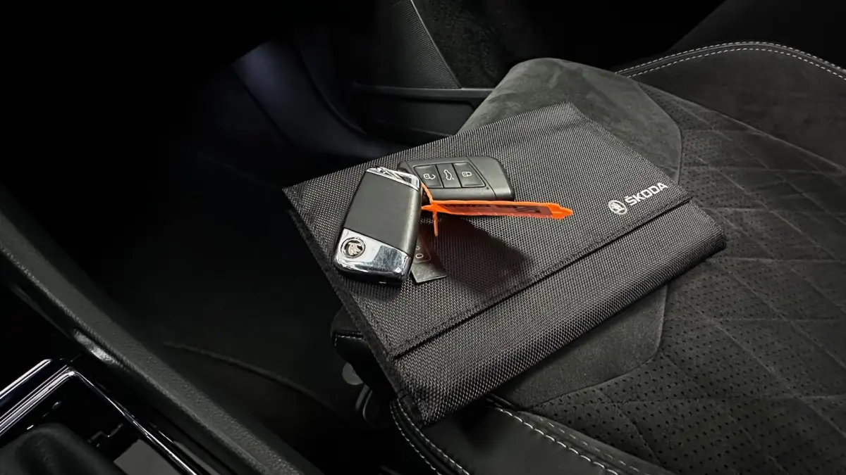 1.5 TSI Sportline Business benzine automaat navigatie panoramadak parkeersensoren stoelver