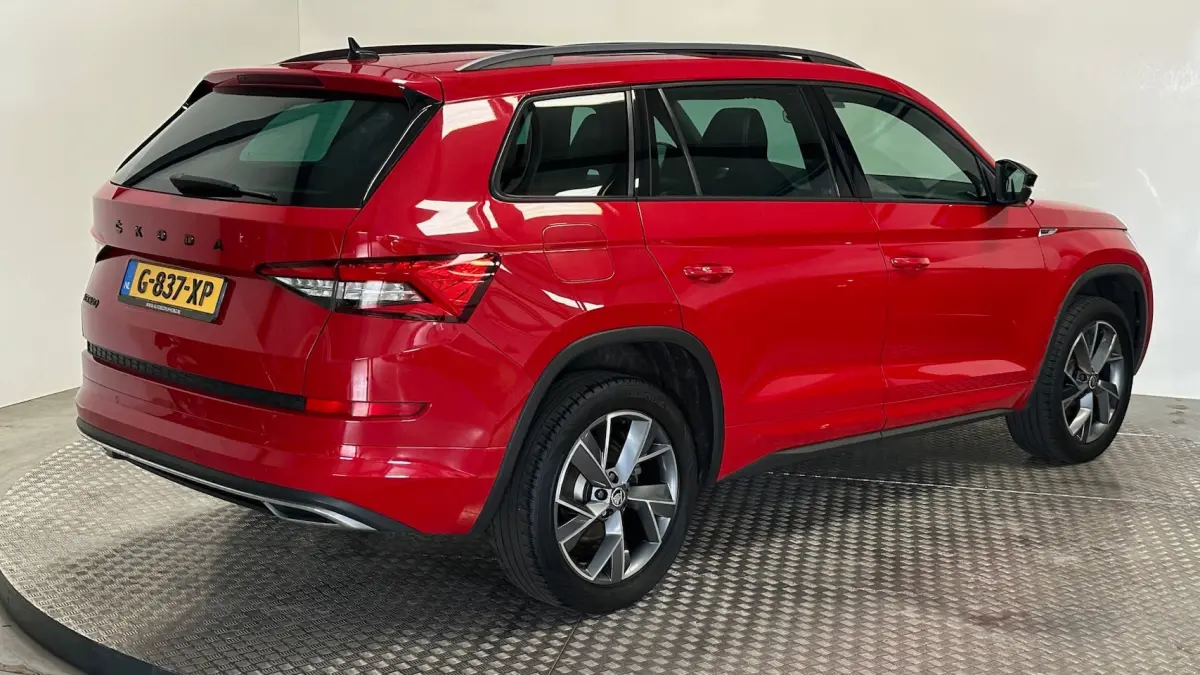 1.5 TSI Sportline Business benzine automaat navigatie panoramadak parkeersensoren stoelver