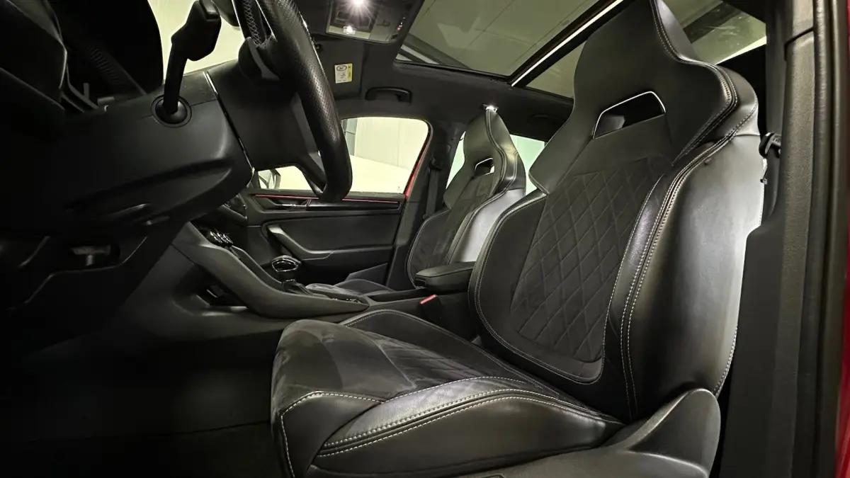 1.5 TSI Sportline Business benzine automaat navigatie panoramadak parkeersensoren stoelver