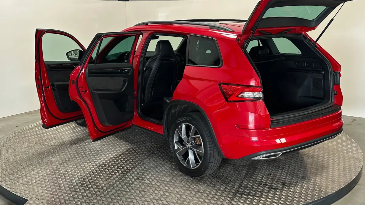 1.5 TSI Sportline Business benzine automaat navigatie panoramadak parkeersensoren stoelver