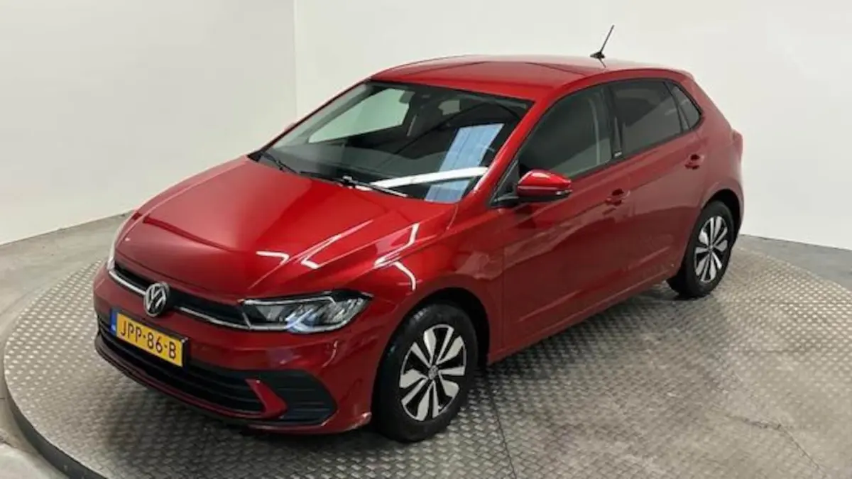 1.0 TSI R-Line benzine navigatie stoelverwarming cruisecontrole parkeersensoren carplay an