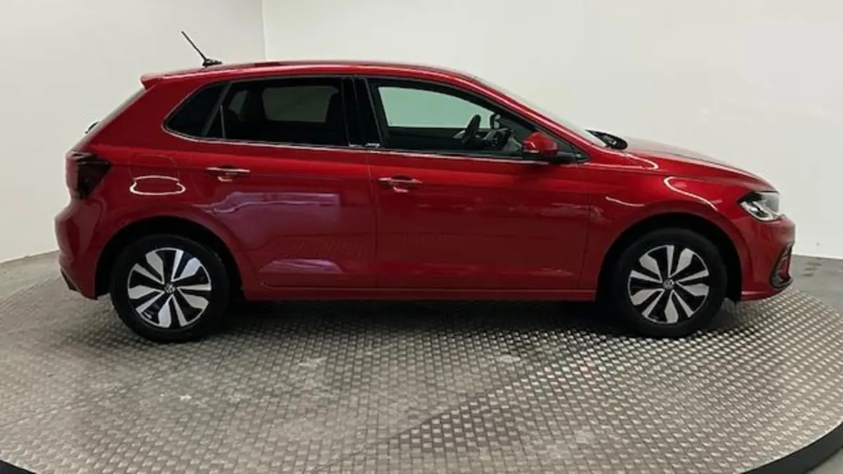 1.0 TSI R-Line benzine navigatie stoelverwarming cruisecontrole parkeersensoren carplay an