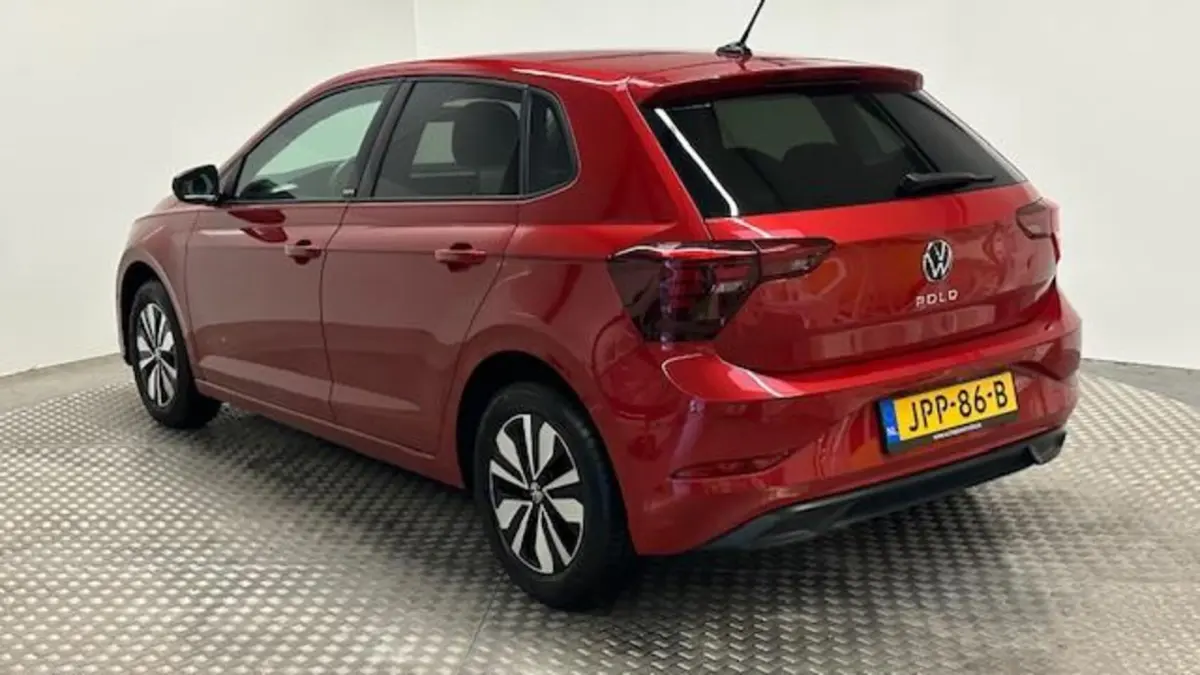 1.0 TSI R-Line benzine navigatie stoelverwarming cruisecontrole parkeersensoren carplay an