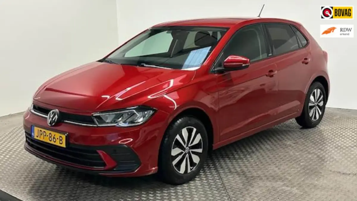 1.0 TSI R-Line benzine navigatie stoelverwarming cruisecontrole parkeersensoren carplay an