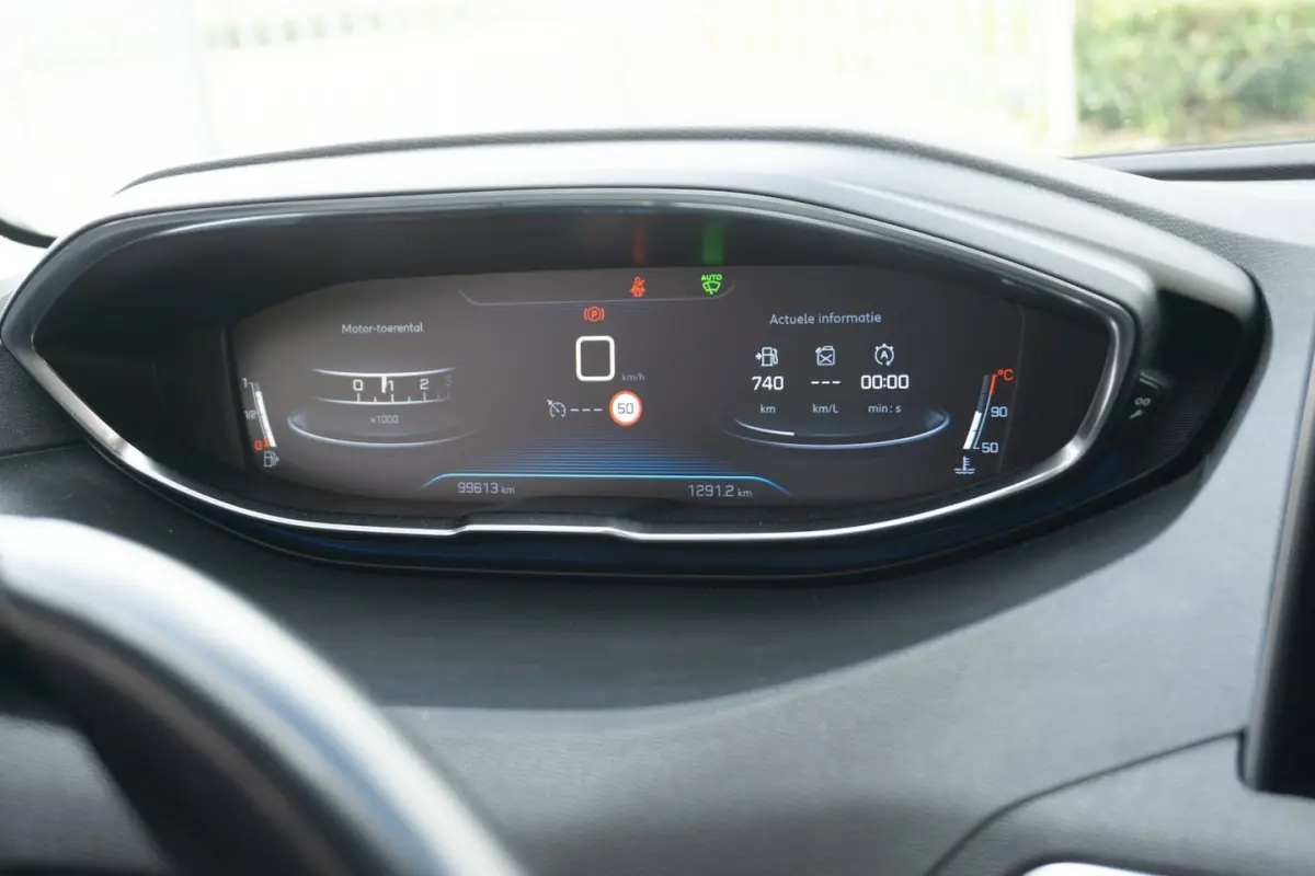 1.2 PureTech Active CARPLAY/PDC/CRUISE