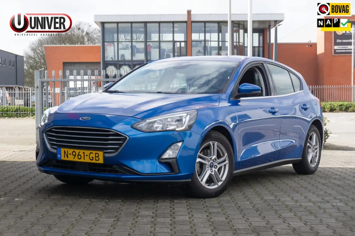 1.0 EcoBoost Hybrid Trend Edition Business CARPLAY/CAMERA/NAVI