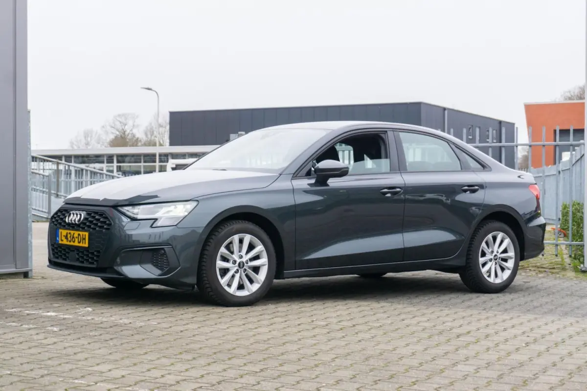 30 TFSI Pro Line CRUISE/PDC/VIRTUAL/CARPLAY