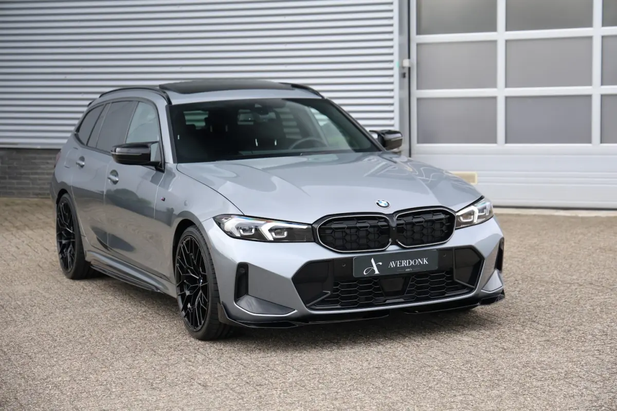 320i M-Sport Pano|Trekh|360Cam|HUD|ACC|Iconic