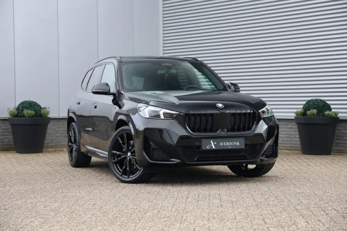 sDrive20i 170pk M-Sport Black Ed. Pano|360Cam|HUD