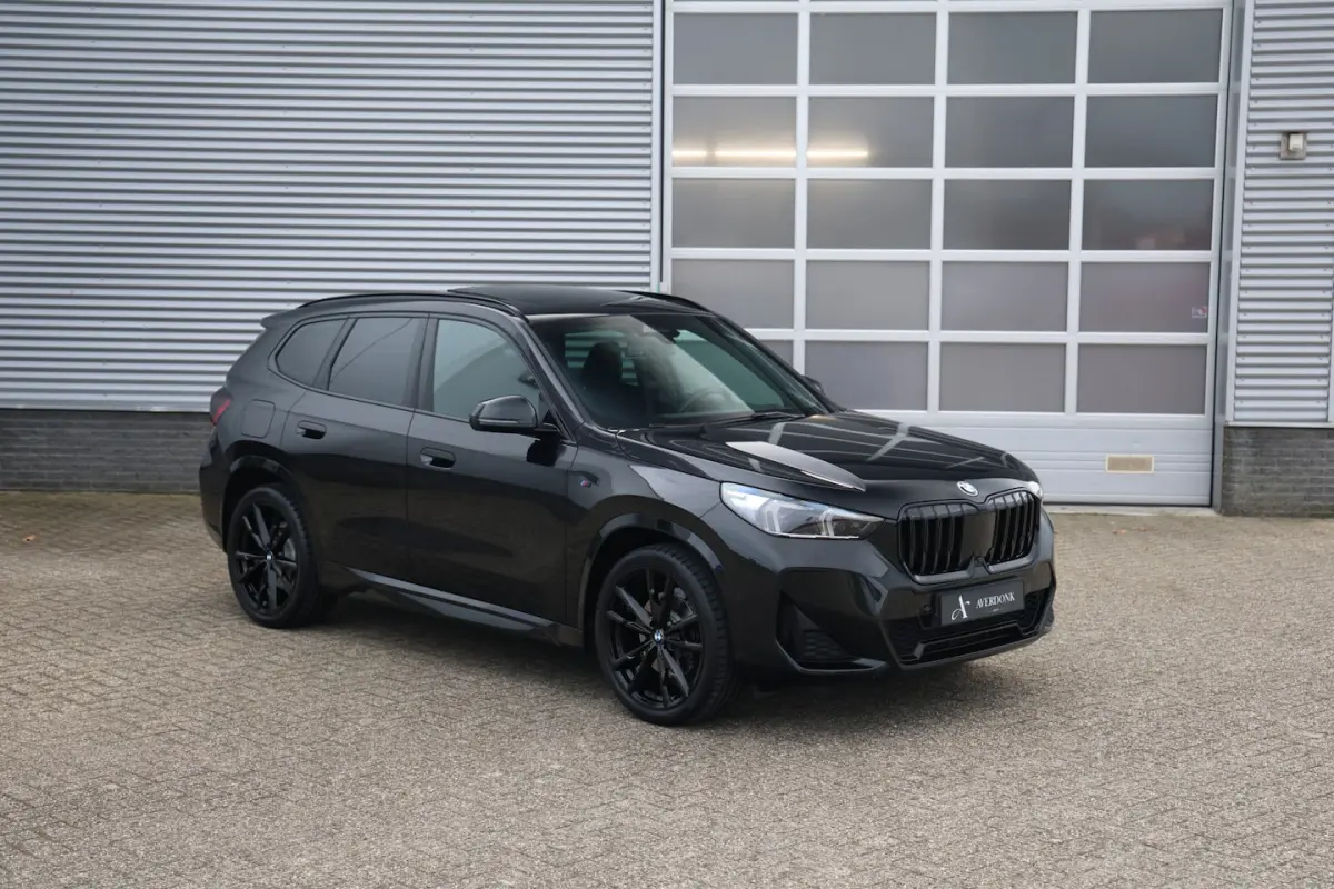 sDrive20i 170pk M-Sport Black Ed. Pano|360Cam|HUD