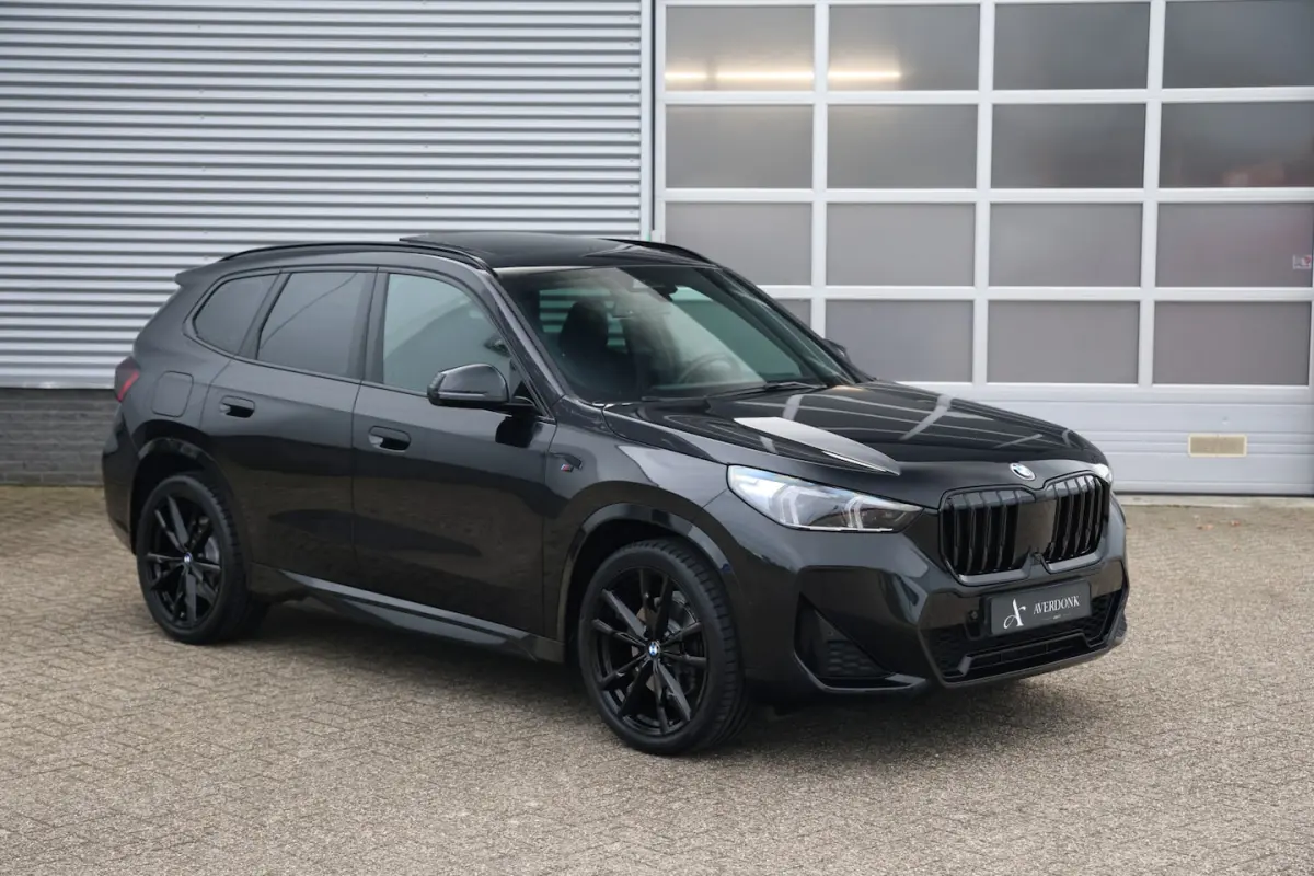 sDrive20i 170pk M-Sport Black Ed. Pano|360Cam|HUD