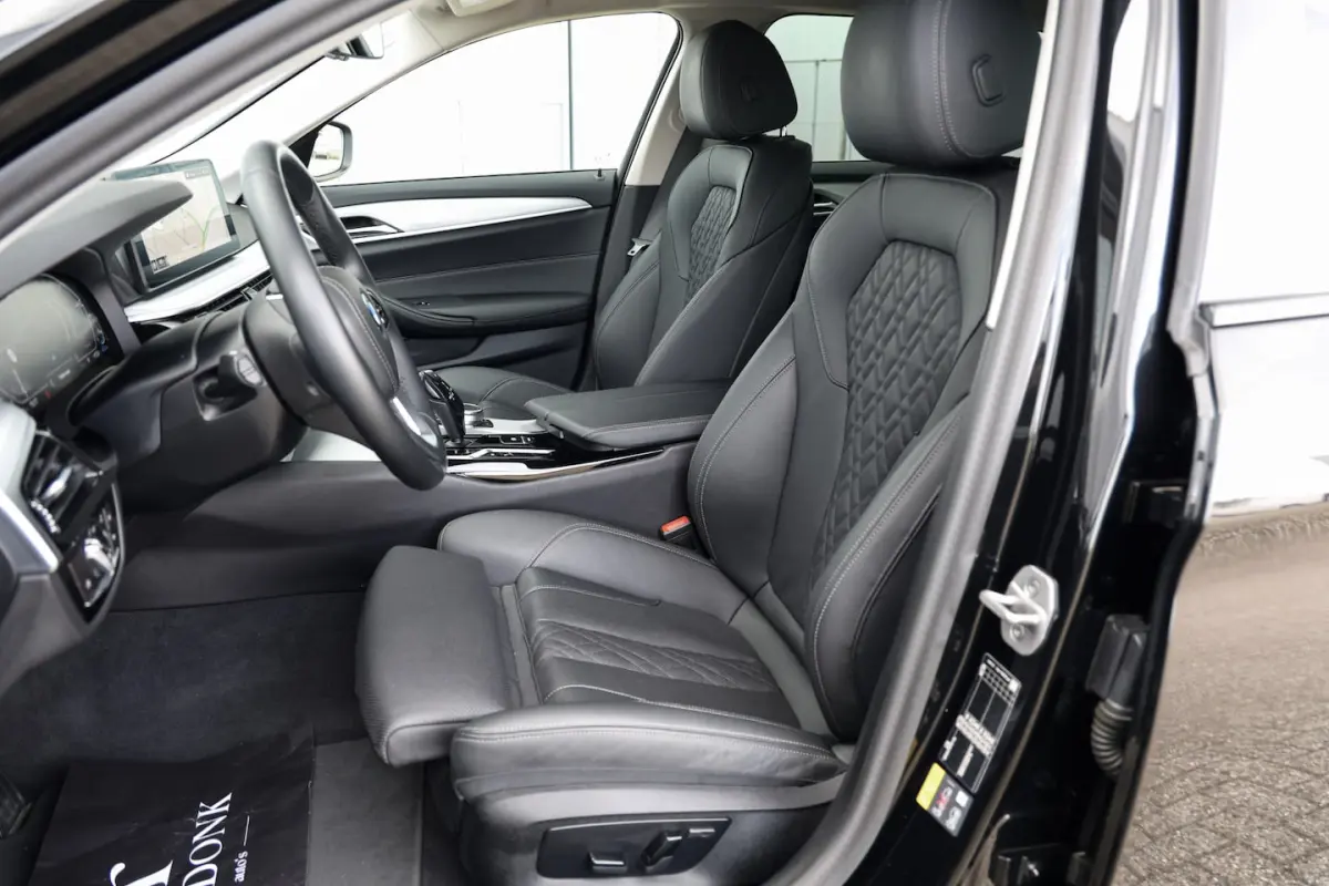 530e Executive Black Edition 292PK NAP|Sportstoelen|Stoelv|SOH 98%