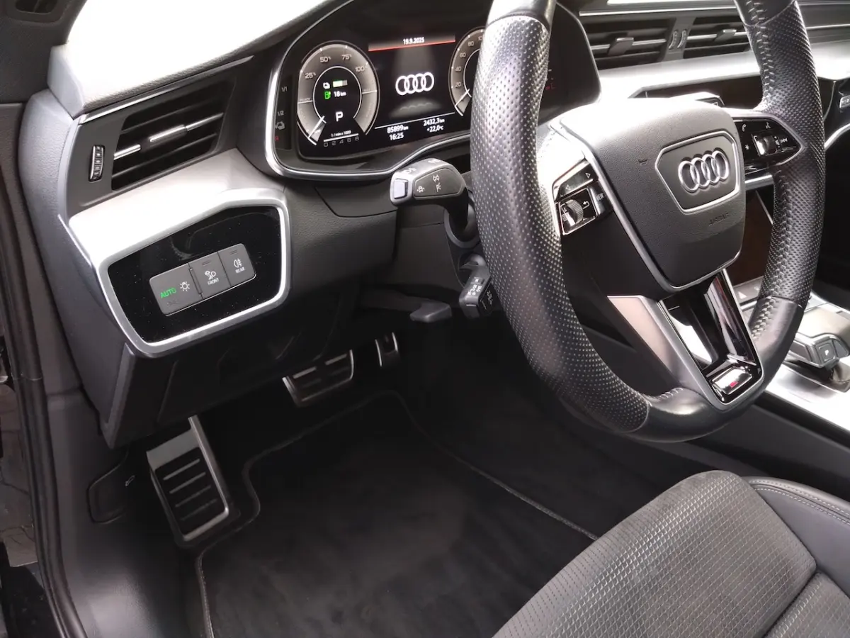 55 TFSI e quattro Competition S Line, Pano, trekhaak, 360 camera
