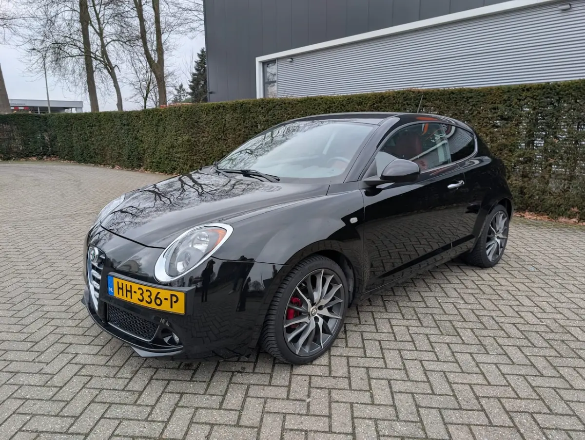 Alfa Romeo MiTo 2015 Benzine Handgeschakeld leasen