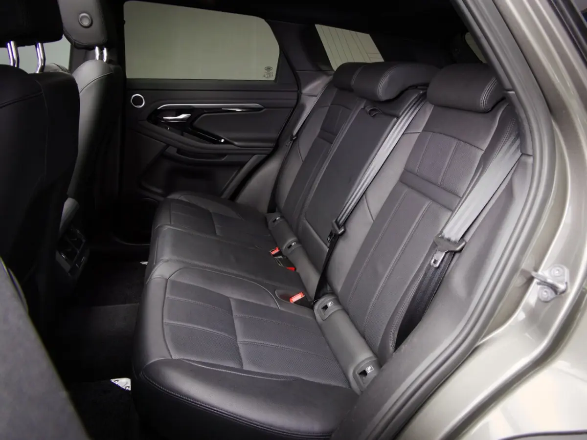 1.5 P300e AWD R-Dynamic HSE (PANO, ADAPTIVE CRUISE, MERIDIAN-AUDIO, DODEHOEKDETECTOR, APPL