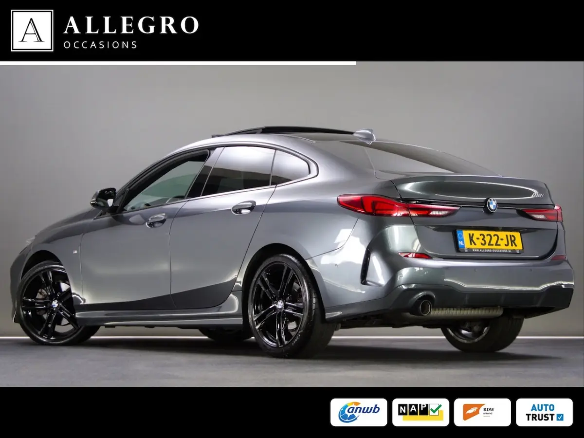 218i High Executive Edition M-Sport (ADAPTIVE CRUISE, SFEERVERLICHTING, PANO, APPLE CARPLA