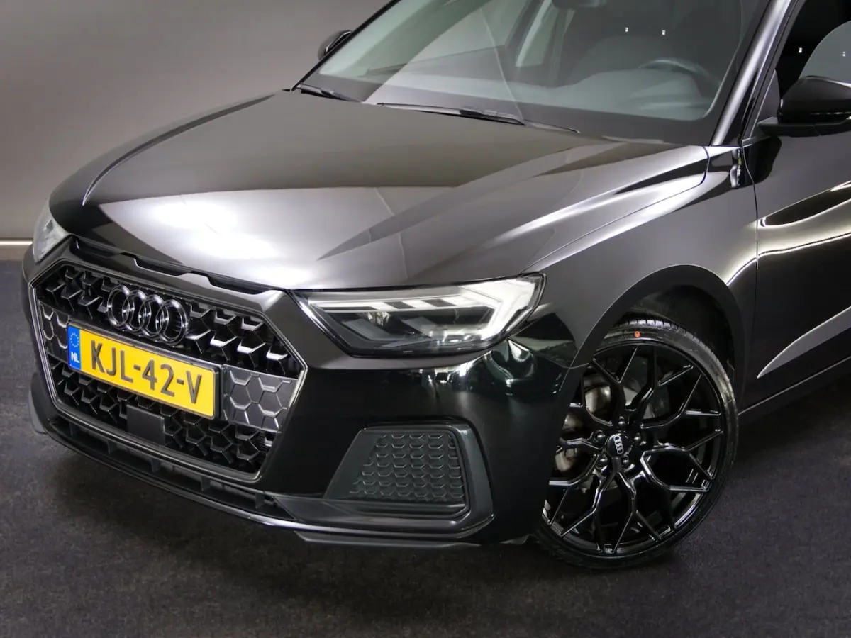 25 TFSI Pro Line (STOELVERWARMING, APPLE CARPLAY/ANDROID AUTO, LED-MATRIX, CLIMATE, PDC, M
