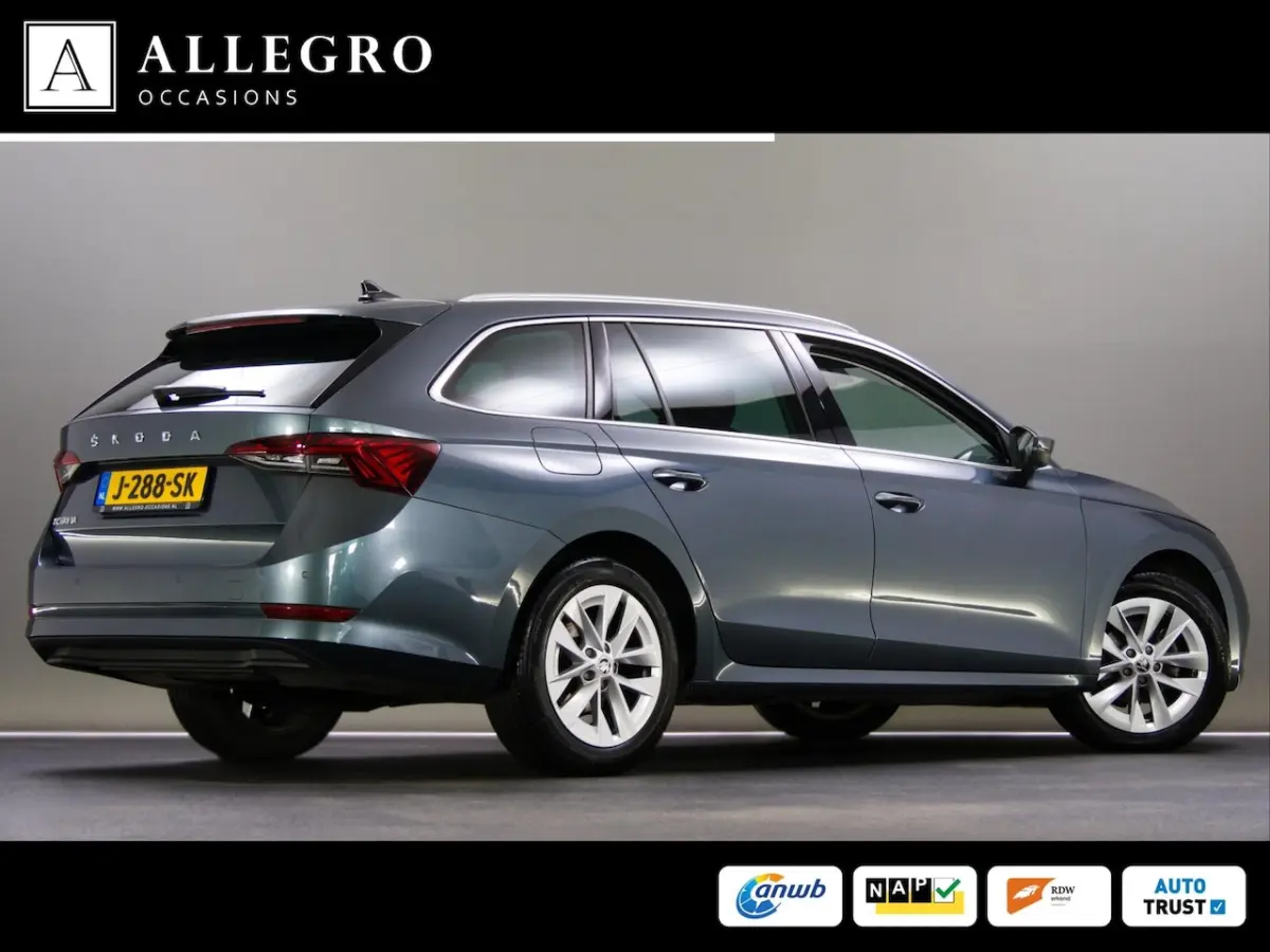 1.0 TSI Business Edition Plus (ADAPTIVE CRUISE, APPLE CARPLAY/ANDROID AUTO, STOELVERWARMIN