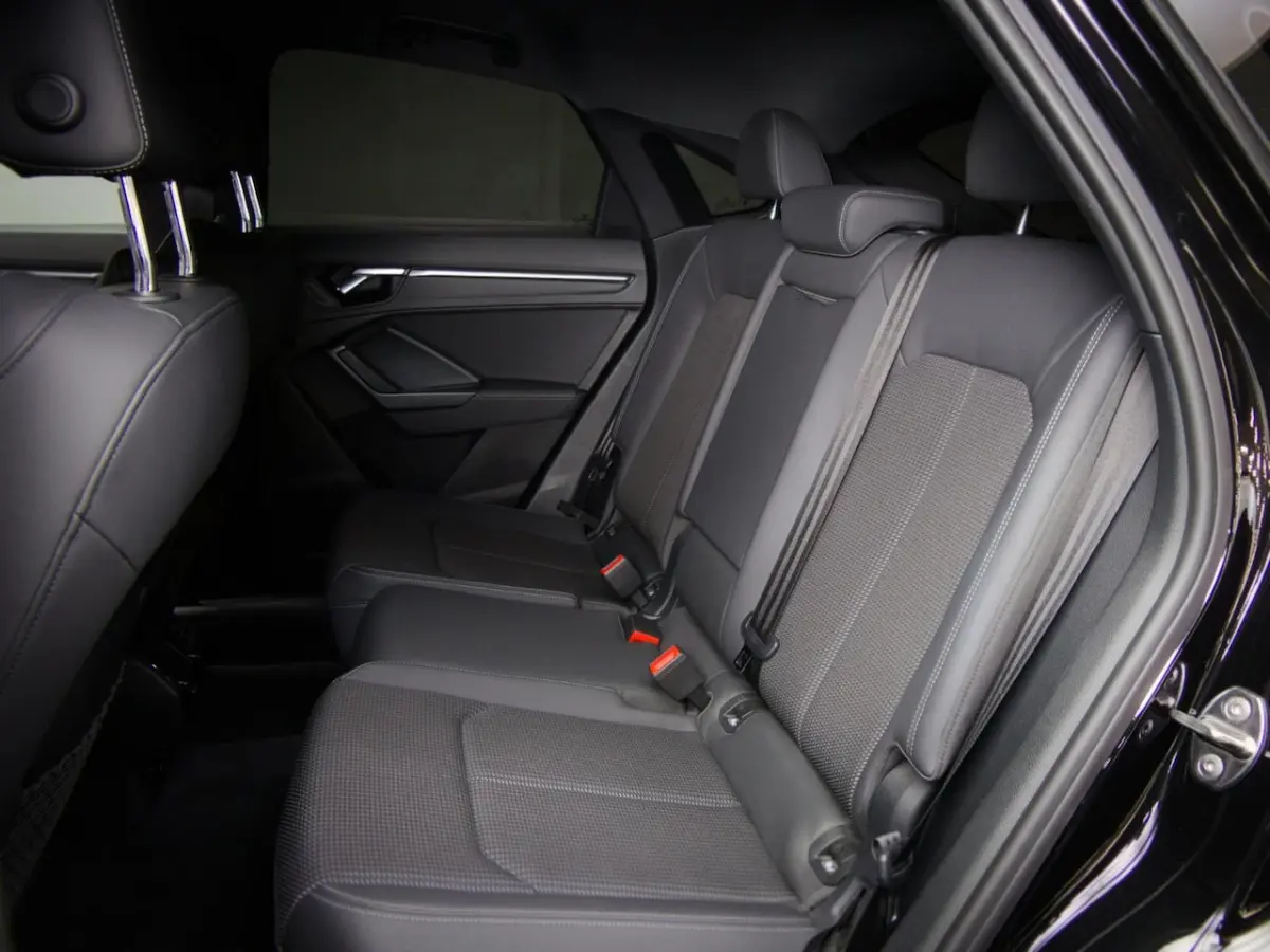 35 TFSI S-Line Edition Competition (APPLE CARPLAY/ANDROID AUTO, STOELVERWARMING, LED-MATRI