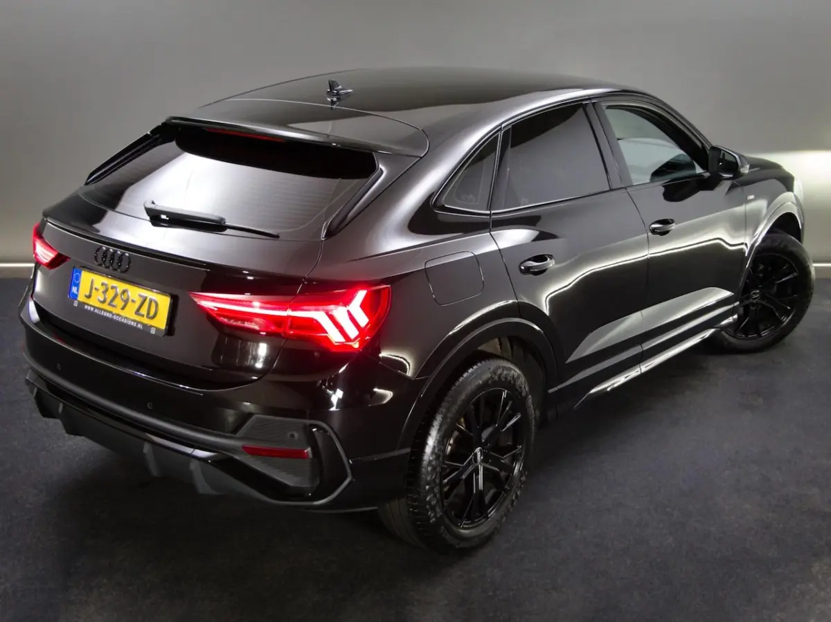 35 TFSI S-Line Edition Competition (APPLE CARPLAY/ANDROID AUTO, STOELVERWARMING, LED-MATRI