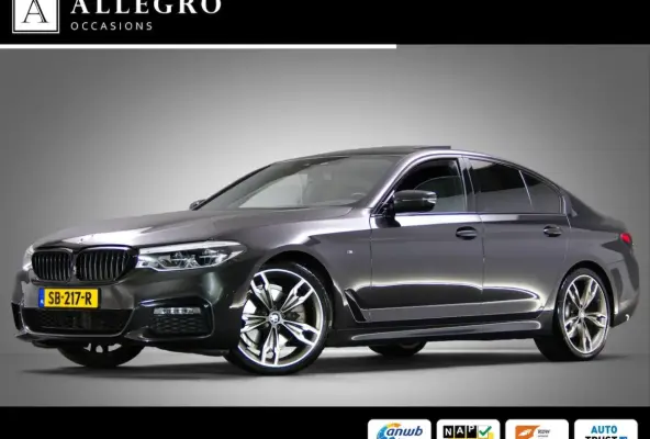 520i High Executive M-Sport (SFEERVERLICHTING, PANORAMADAK, HEAD-UP DISPLAY, NAVIGATIE PRO